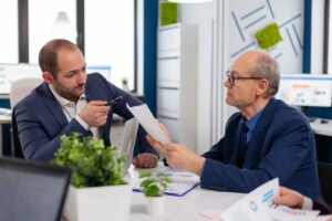 Why Should a CEO Hire a Corporate Accounting Consultant?